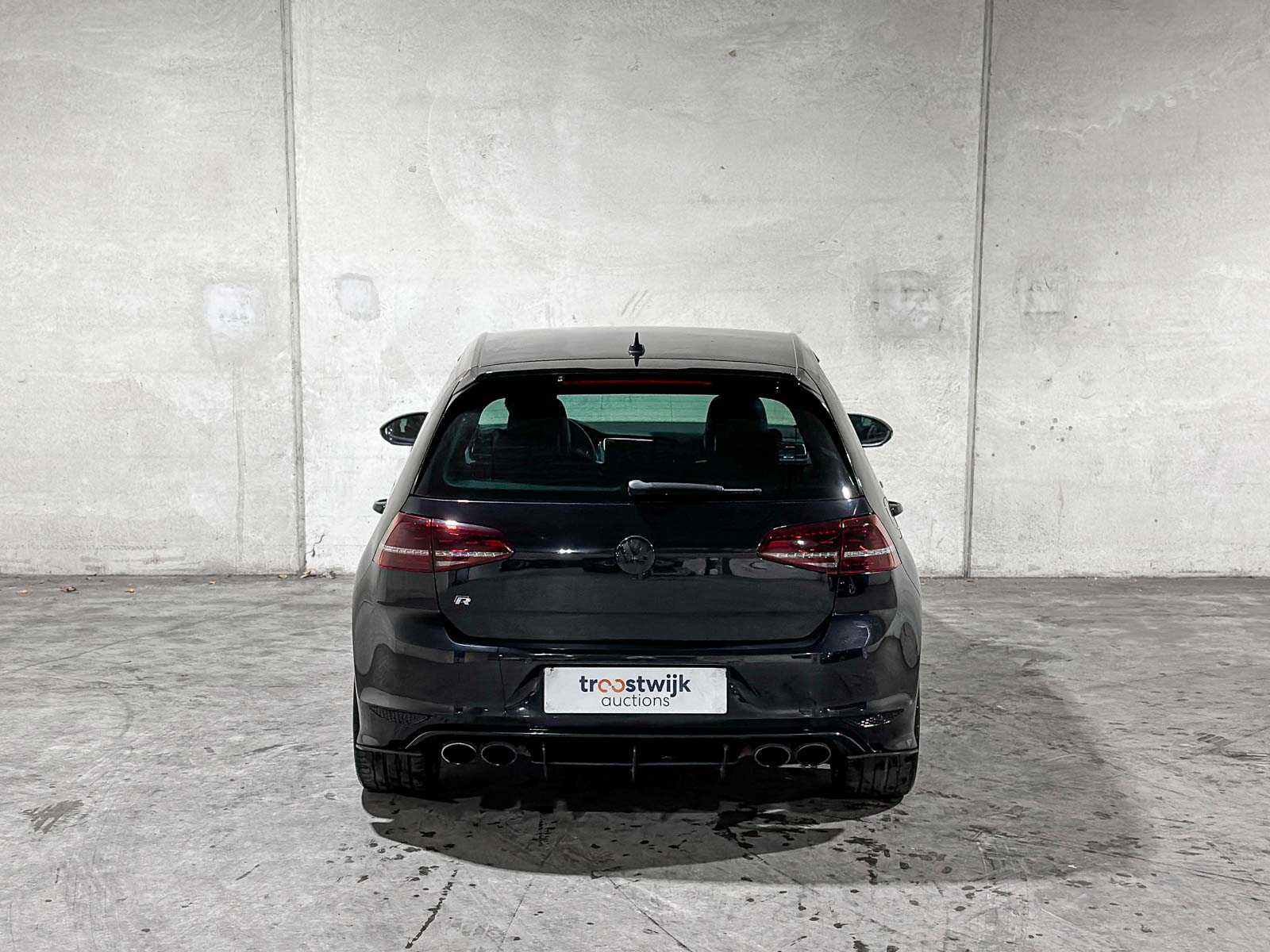 Volkswagen Golf 2.0 TSI R 4Motion 300pk 2015, P-916-RV