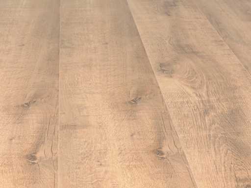 Laminat o powierzchni 58 m2 – 1383 x 246 x 7 mm