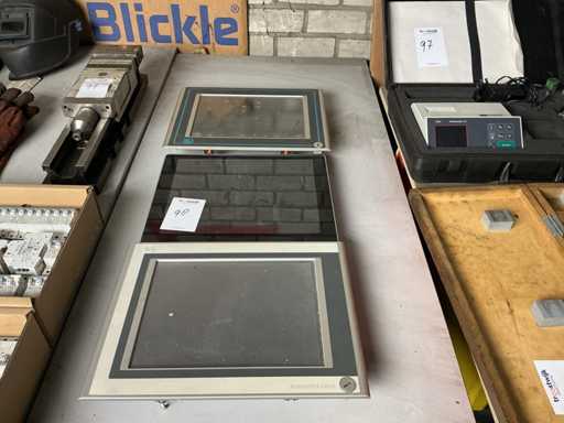 Touchscreen screens (3x)