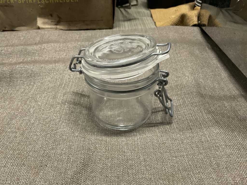 glass sterilseer jars (38x)