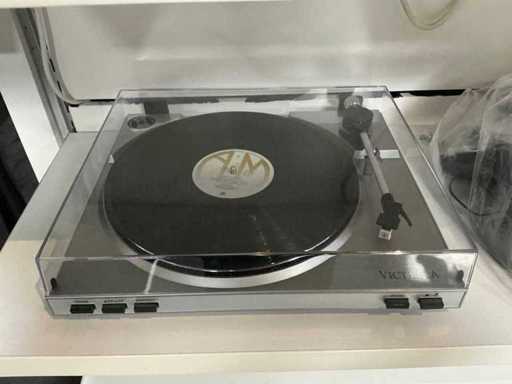 Victrola VPRO-3100-SLV SILVER turntable