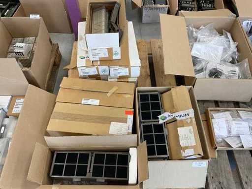 Charge von Siemens-Filtern und Filtergehäusen