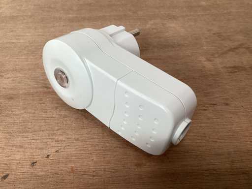 Plug with twilight switch (98x)
