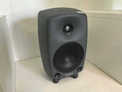 Monitor biamplificat Genelec 8030A