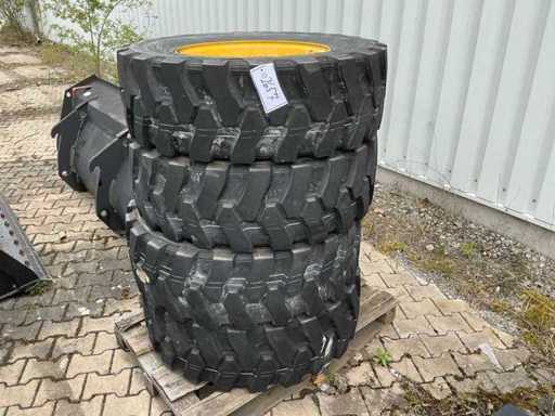 HBI Delcora Wheels (4x)