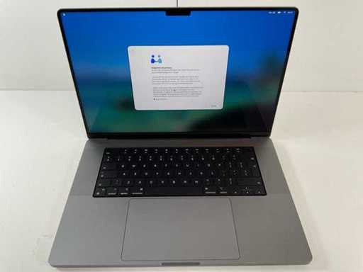 Apple MacBook Pro 16", Apple M1 Max, 32GB RAM, 1TB NVMe Laptop