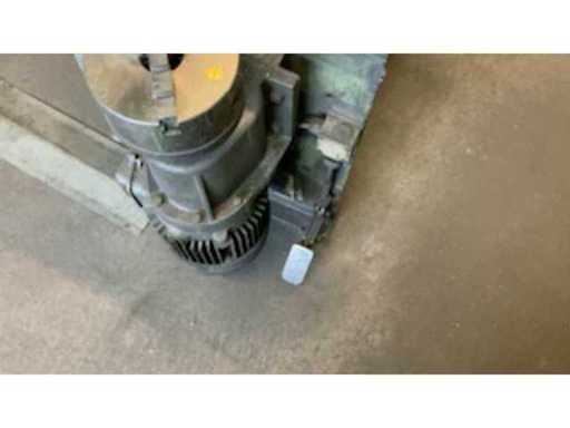 9088aa22-3586-47fe-90fc-8748ae9b7e17.mp4