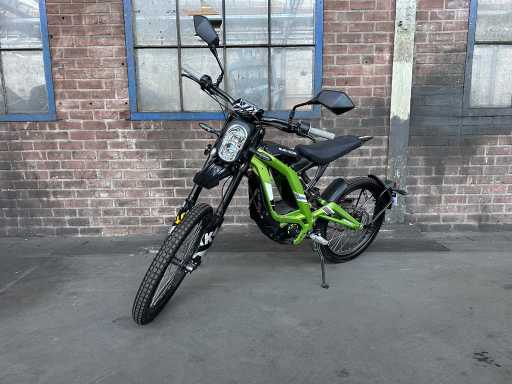 Sur-Ron Light Bee A067 L1EX elektryczny enduro motocrossowy motocykl (nowy w pudełku)
