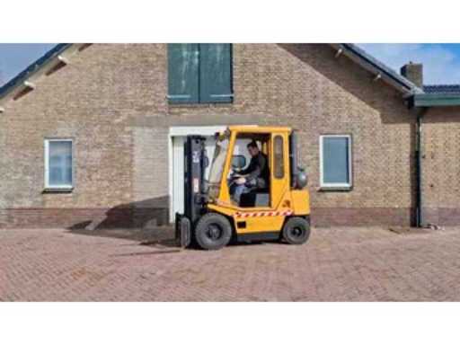 9f470c6c-96f9-4bb7-b6a9-a692c4606832.mp4