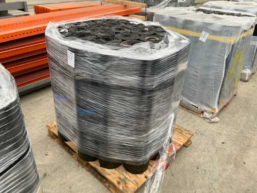 Filc dachowy z palet