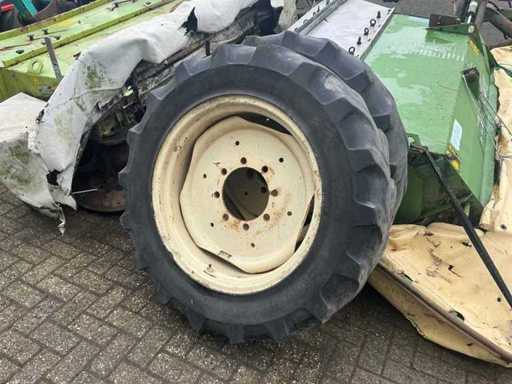 Pneumatico Michelin con cerchio (2x)