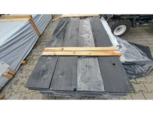 Părți de fațadă din molid acoperite cu negru 5400x245x22mm (30x)