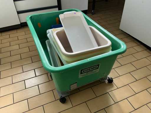 Various lab tanks (15x)