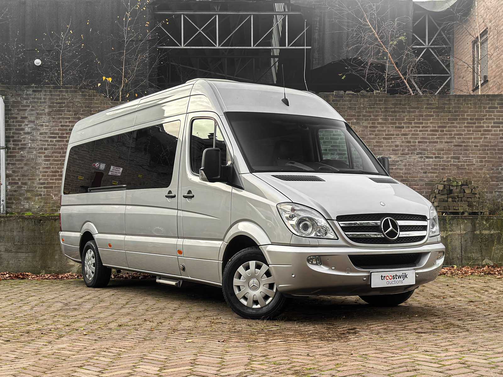 Mercedes-Benz Sprinter Camper 9-Persoons VIP 190PK 2011, 46-PNV-9