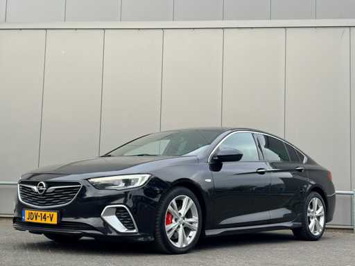 Opel - 2019 - Insignia Grand Sport - 2.0 BiTurbo 4x4 GSi - JDV-14-V