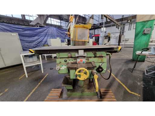 TOS FA3 AU Universal Milling Machine