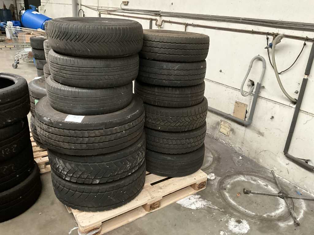 Lot de différents pneus (12x)