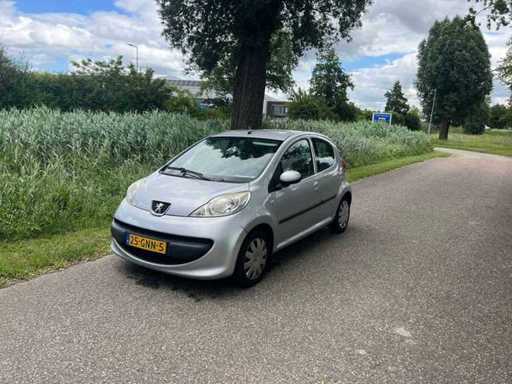 Peugeot 107 1.0-12V XS Automatic, 25-GNN-5