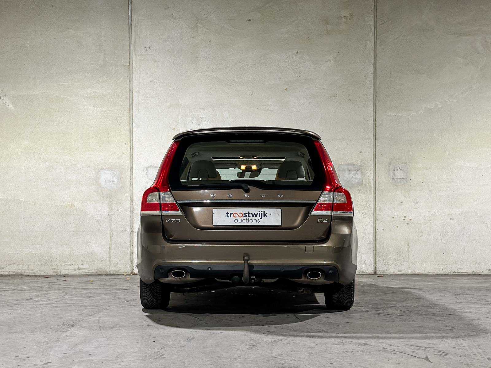 Volvo V70 2.0 D4 Summum 181pk 2015 (Origineel-NL), GB-859-B