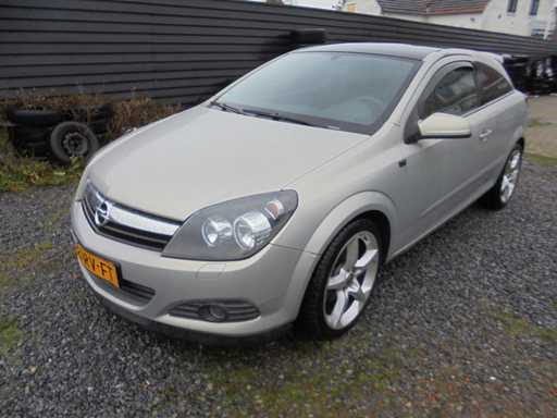 Opel - 2005 - Astra GTC - 1,8 Cosmo - 88-RV-FT