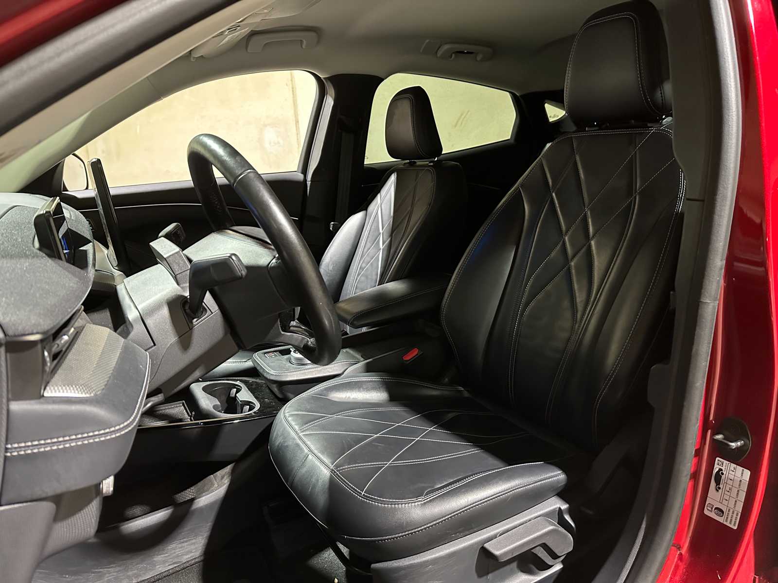 Ford Mustang Mach-E RWD 75 kWh 269pk 2021, N-301-NV