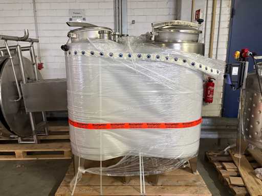 INOX stainless steel tanks