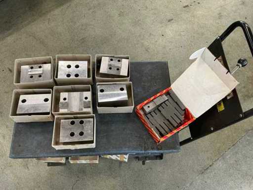 Machine Vise (Jaws) (7x)