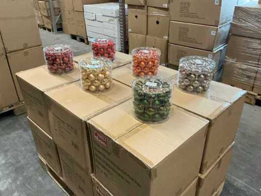 Partij diverse glazen kerstballen 36/tube (96 tubes)