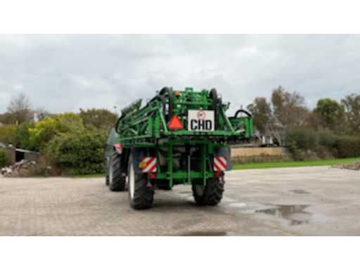 1c7d387f-7d58-45e9-97ed-22c06c3361da.mp4