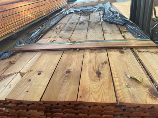 Kiefer Design Profil braun imprägniert 5100x140x18mm (105x)