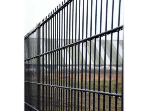 D | Double bar mesh fences, garden gates and privacy screens