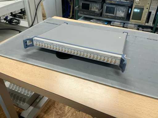 Rohde & Schwarz EL-RFM1 Matrix Switch