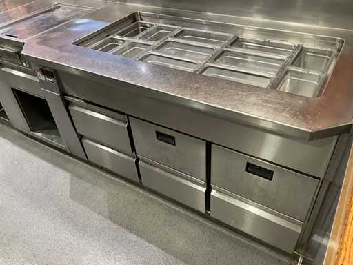 AKE-Ideal - Koelwerkbank en saladettelijn (C)