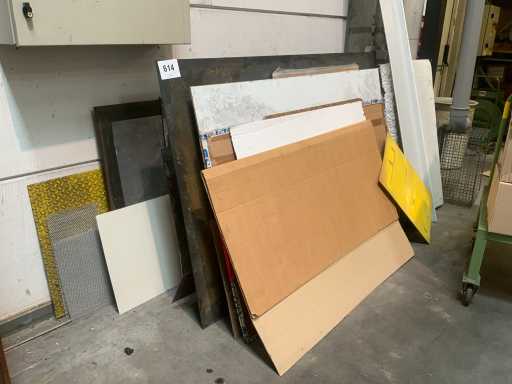 Tôle d’acier discontinue