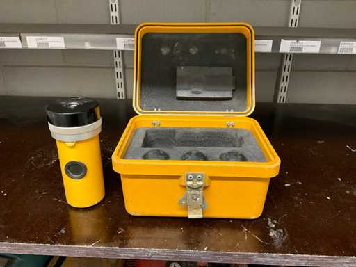 Carl Zeiss Ni62 Measuring Tool