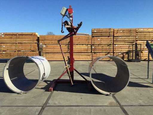 Firewood packing machine 