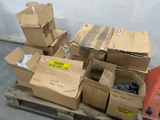 partij pvc hulpstukken en aansluitmaterialen