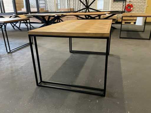 Table de salle à manger Tanio