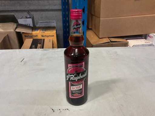 Aperitivo al pompelmo al Rosé di San Raffaello (54x)