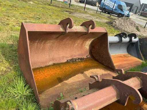 Beco Baggerschaufel CW30