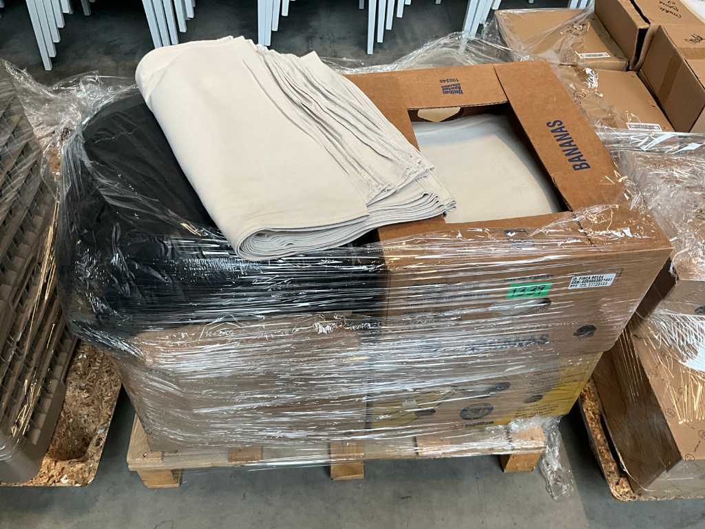 Plm 200 stuks diverstafellinnen