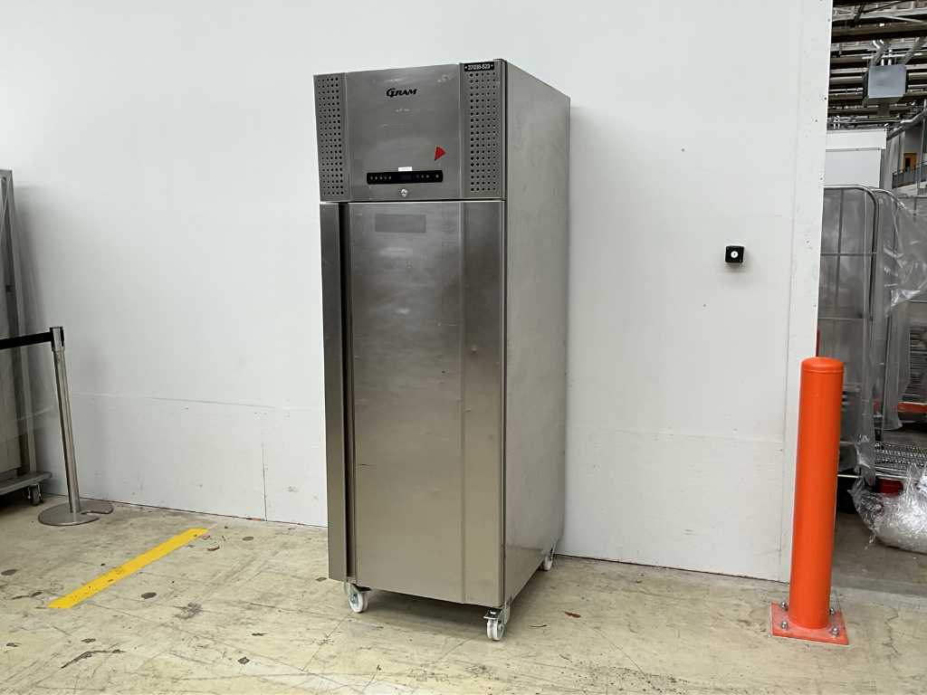 Réfrigérateur Gram Commercial Plus K600 RSH C4N