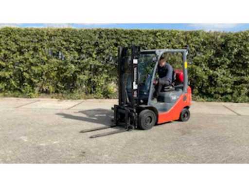 b7b7f1a7-ad9b-4c99-89de-dc37d253c7d3.mp4