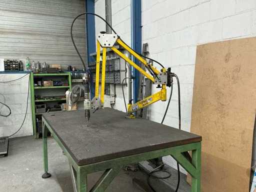 2002 CMA RNR20 Pneumatic Tap Arm