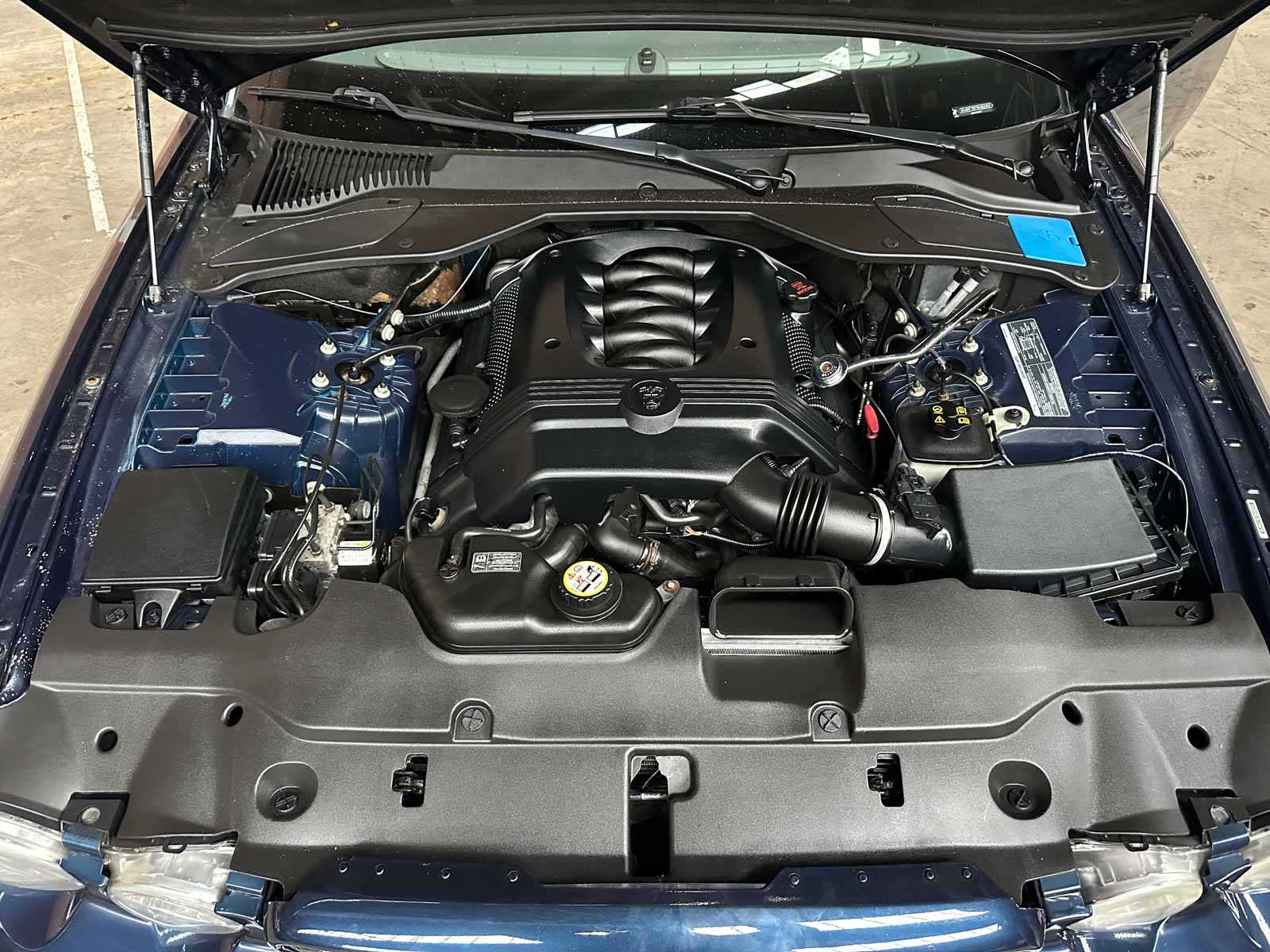 Jaguar XJ 4.2 V8 298pk 2008, T-386-DT Youngtimer