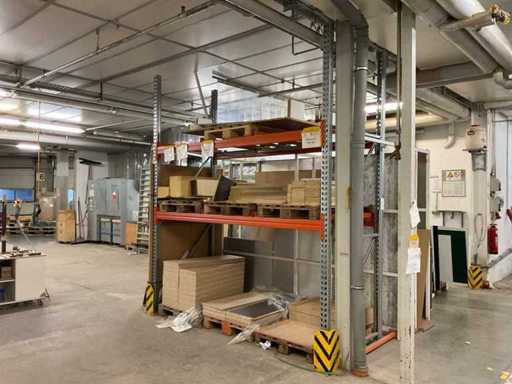 Heavy-duty shelf, with contents