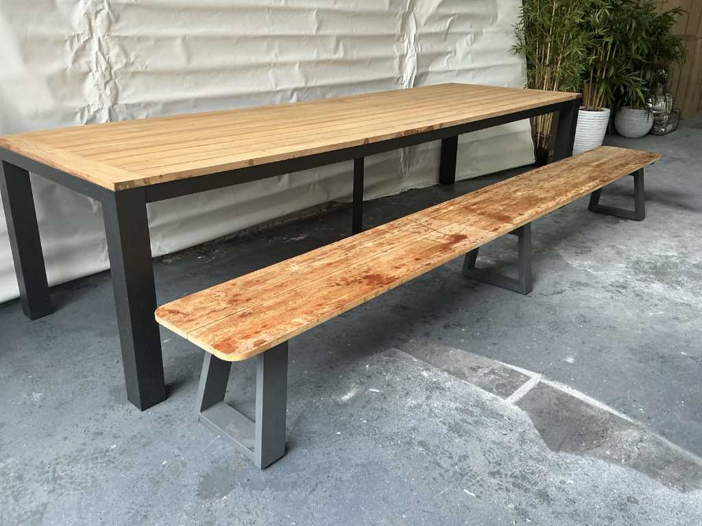 SUNS Garden table with bench