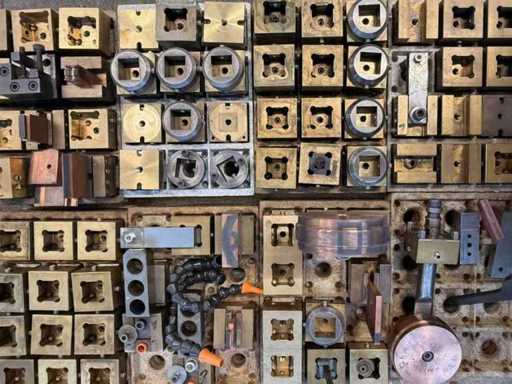 EROWA - ITS Elektrodenhalter Posten – 74 Stück