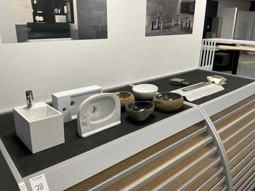 Bathroom accessory (10x)