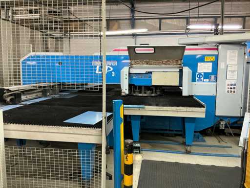 1999 FINN-POWER LP 6 SBTU Kombinierte Laserschneid- und Stanzmaschine